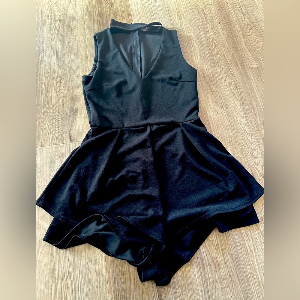 Fashion nova black romper peekaboo